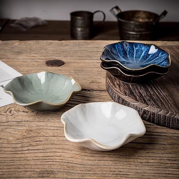 2Pcs Ceramic Jewelry Dish, Lotus Leaf Shape Ring Holder Necklace Dish, Small Key Ring Dish, Suitable for Mother Friend Sister, Gifts for Women, Home Decor Trinket Tray (White)