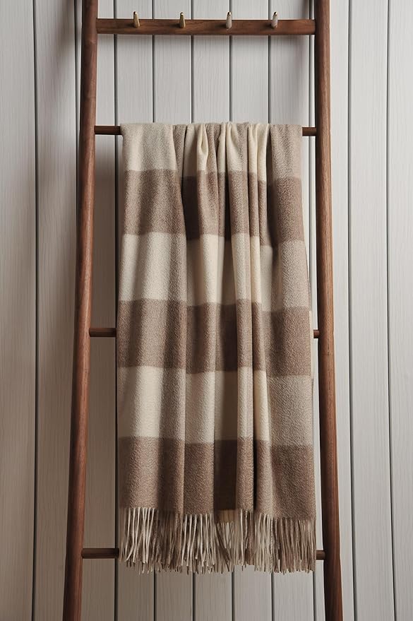 EP Mode 100% Pure Cashmere Throw Blanket for Sofa, Classic Design with Gift Box (Neutral Checkered)
